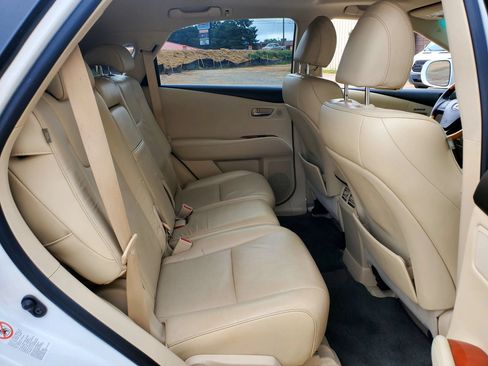 Used 2010 Lexus RX 350 2WD w/ Premium Pkg image 7
