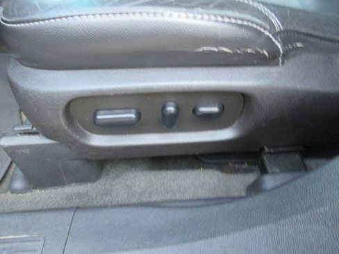 Used 2015 Ford Explorer XLT w/ Equipment Group 202A AWD/4WD image 20