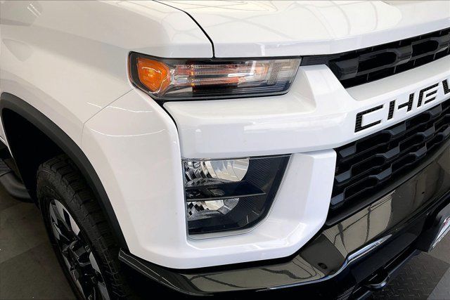 Used 2020 Chevrolet Silverado 2500 Custom w/ Custom Value Package AWD/4WD image 28