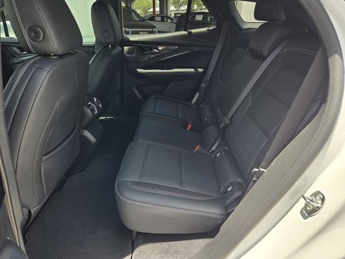 Used 2024 Chevrolet Blazer EV LT AWD/4WD image 5
