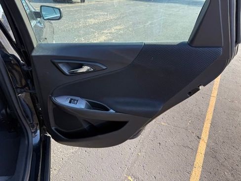 Used 2023 Chevrolet Malibu LT image 18