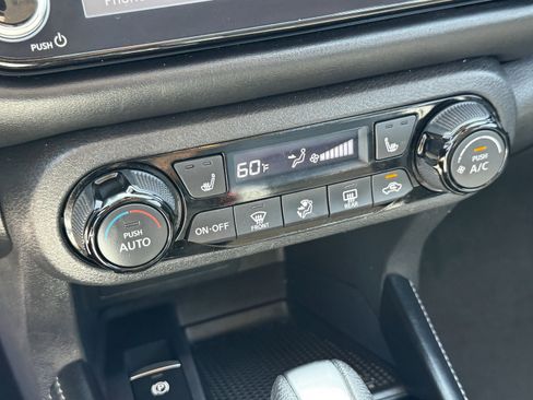 Used 2023 Nissan Kicks SR w/ SR Premium Package image 20