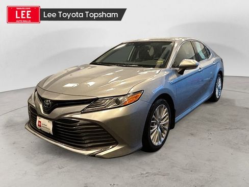 Certified 2020 Toyota Camry XLE image 1