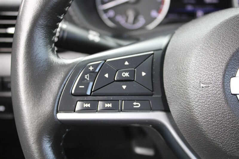 Used 2023 Nissan Sentra SV w/ All-Weather Package FWD image 23