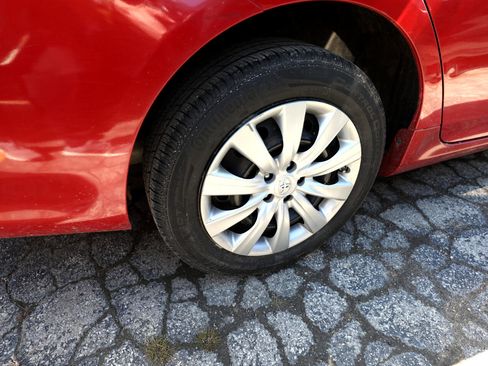 Used 2013 Toyota Corolla LE Special Edition image 7