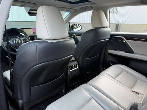 Used 2019 Lexus RX 350 AWD w/ Navigation Package image 30