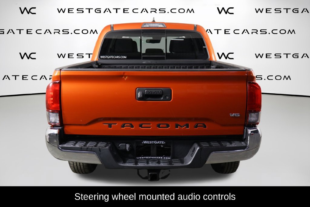 Used 2018 Toyota Tacoma SR5 RWD image 4