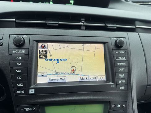 Used 2011 Toyota Prius Three image 21