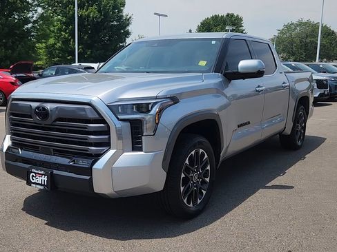 Used 2023 Toyota Tundra Limited AWD/4WD image 19
