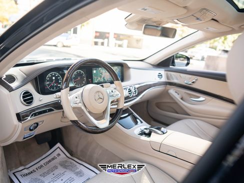 Used 2020 Mercedes-Benz S 560 4MATIC Sedan w/ Premium Package image 13