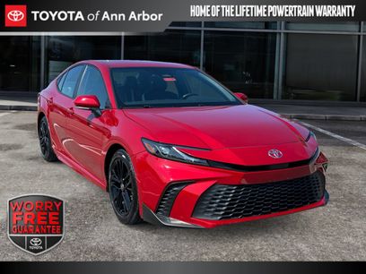 Used 2025 Toyota Camry SE