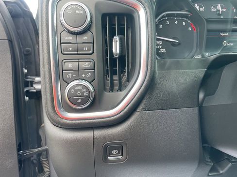 Used 2021 GMC Sierra 1500 SLT image 22