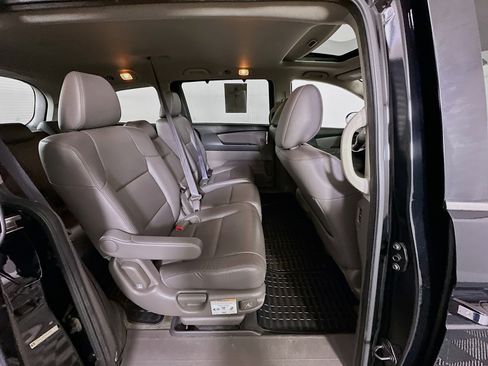 Used 2017 Honda Odyssey EX-L image 29