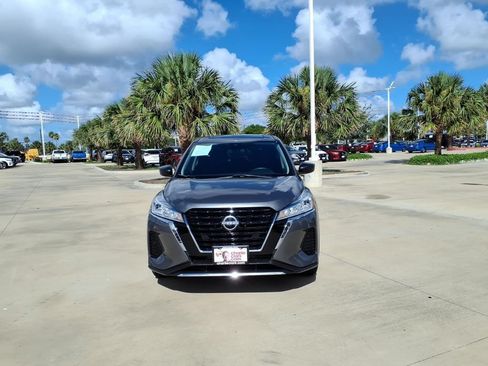 Certified 2024 Nissan Kicks S FWD image 8
