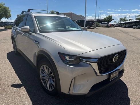 Used 2025 MAZDA CX-90 Plug-In Hybrid w/ Preferred AWD/4WD image 2