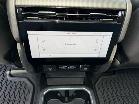 New 2026 Jeep Grand Wagoneer Summit AWD/4WD image 13