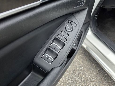 Used 2018 Honda Accord EX-L image 16
