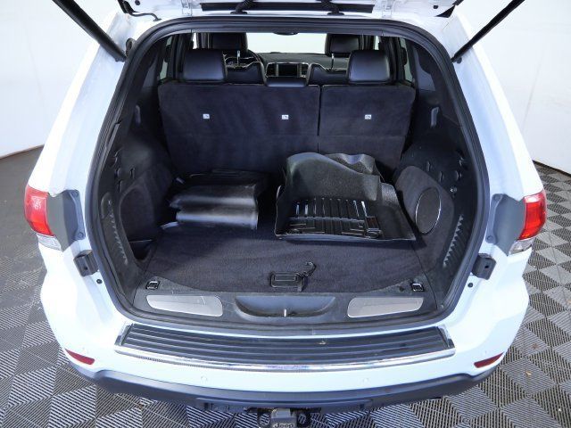 Used 2018 Jeep Grand Cherokee Limited w/ Luxury Group II AWD/4WD image 8