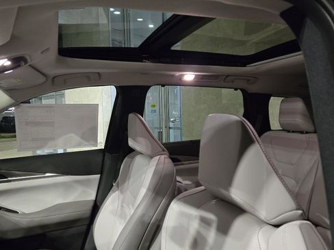 New 2026 INFINITI QX60 Luxe w/ Cargo Package image 7