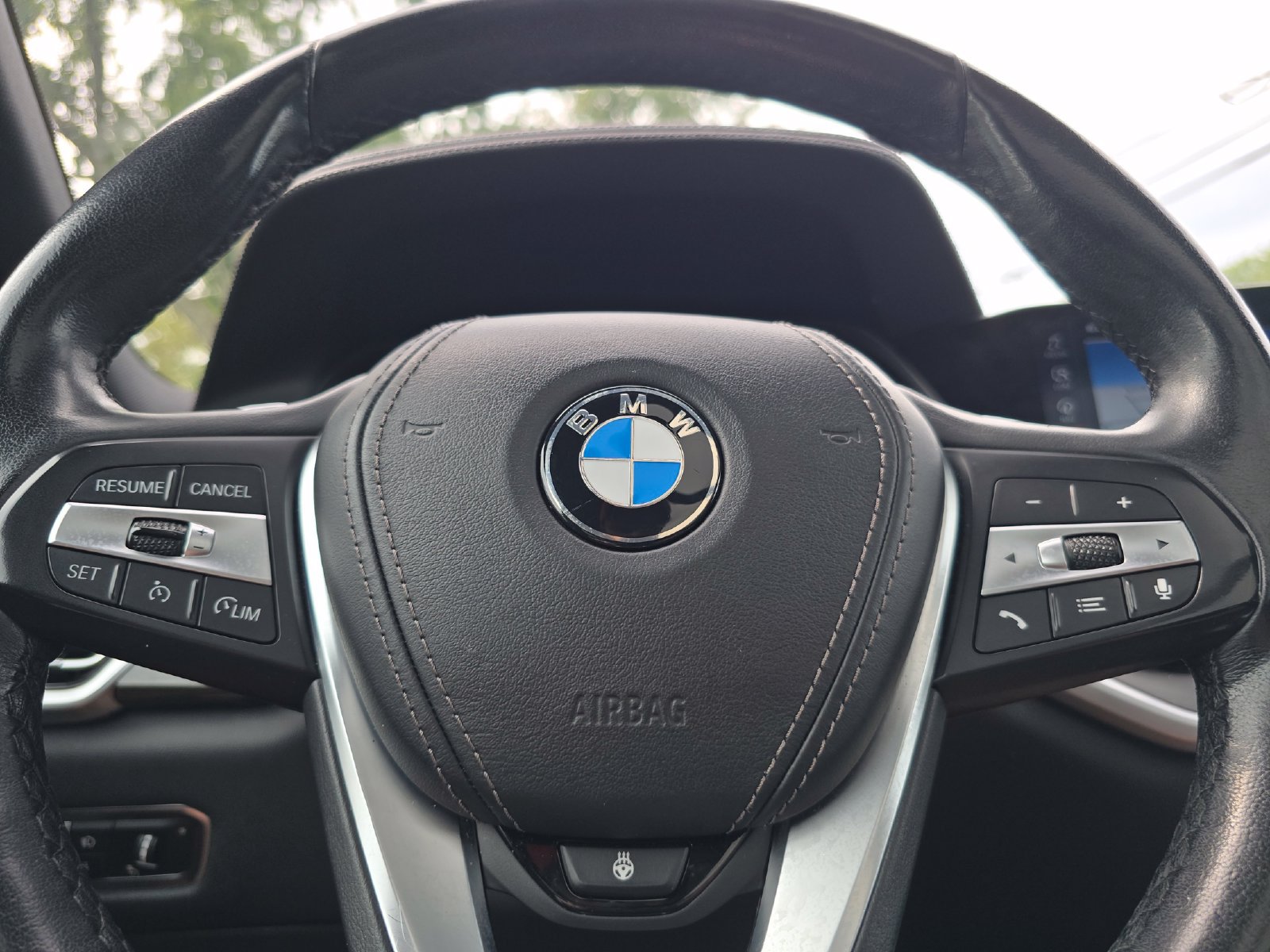 Used 2021 BMW X5 xDrive40i w/ Premium Package AWD/4WD image 24
