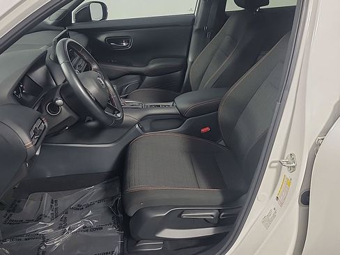 Certified 2026 Honda HR-V Sport image 18