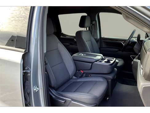 Used 2024 GMC Sierra 1500 Elevation image 28