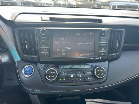 Used 2016 Toyota RAV4 Limited AWD/4WD image 29