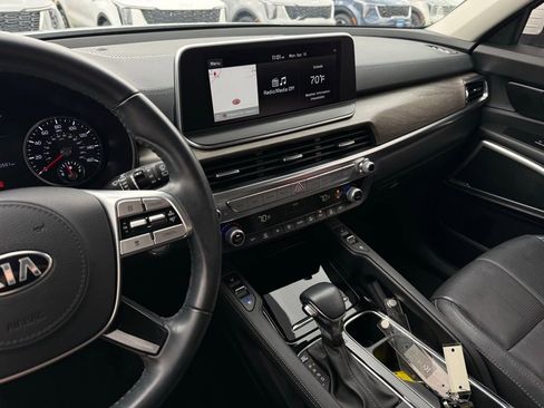 Used 2021 Kia Telluride EX w/ Towing Package image 41