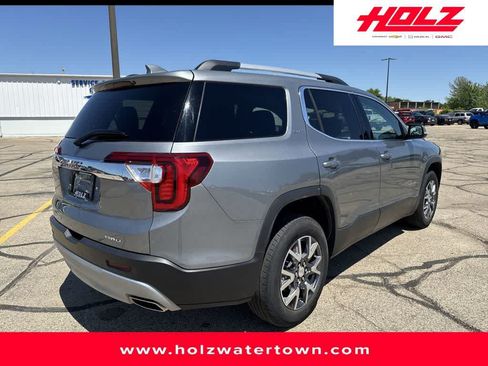 Certified 2023 GMC Acadia SLT w/ Preferred Package AWD/4WD image 5