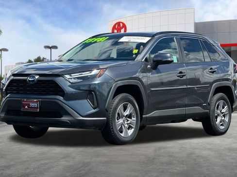 Used 2023 Toyota RAV4 LE AWD/4WD image 10