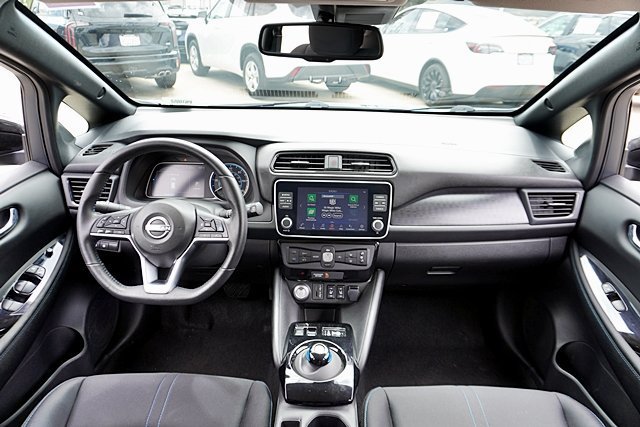 Certified 2025 Nissan Leaf SV Plus FWD image 28