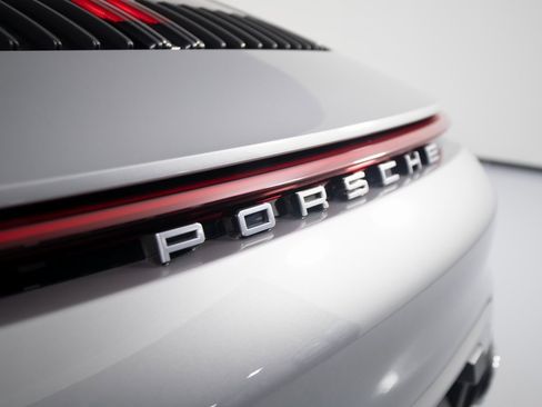 Certified 2021 Porsche 911 Carrera image 40
