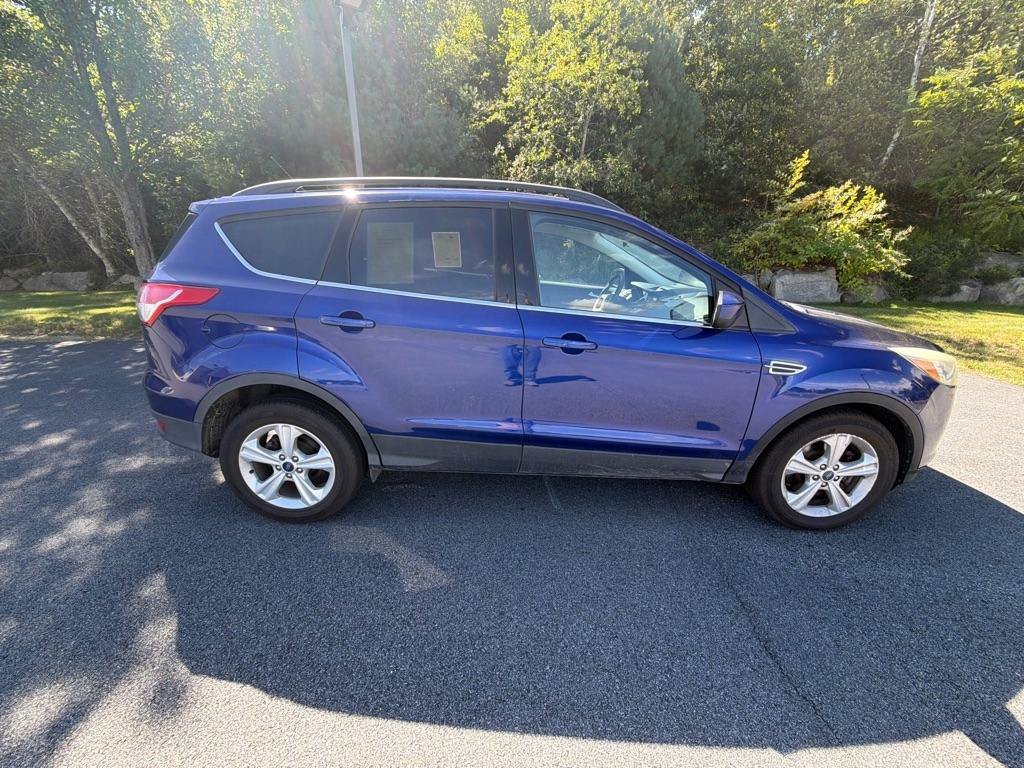 Used 2016 Ford Escape SE w/ Equipment Group 201A AWD/4WD image 4