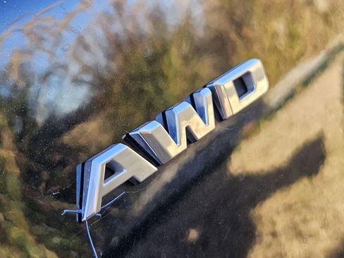 Certified 2025 Cadillac XT5 Premium Luxury image 16