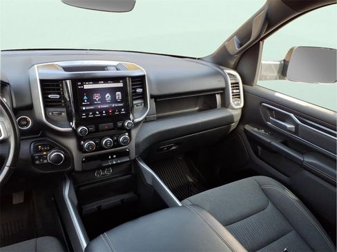 Used 2021 RAM 1500 Big Horn image 15