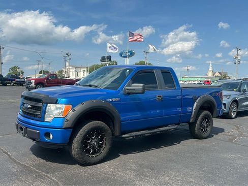 Used 2014 Ford F150 STX w/ Equipment Group 201A Mid AWD/4WD image 5