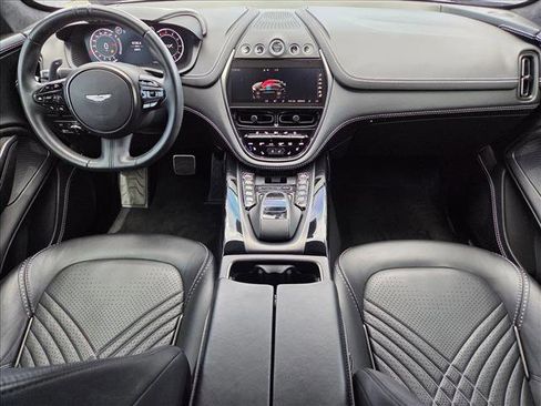 Used 2021 Aston Martin DBX AWD/4WD image 17