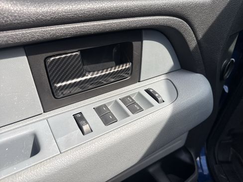 Used 2012 Ford F150 XLT w/ XLT Convenience Pkg AWD/4WD image 12