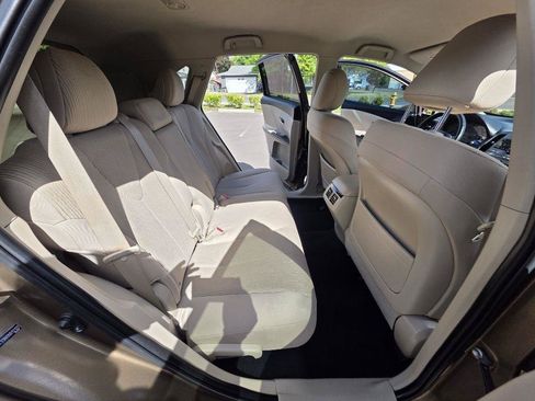 Used 2009 Toyota Venza FWD image 16