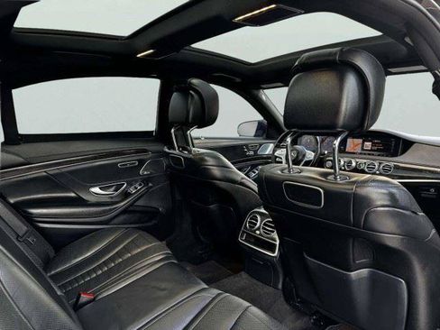Used 2019 Mercedes-Benz S 560 4MATIC Sedan image 45
