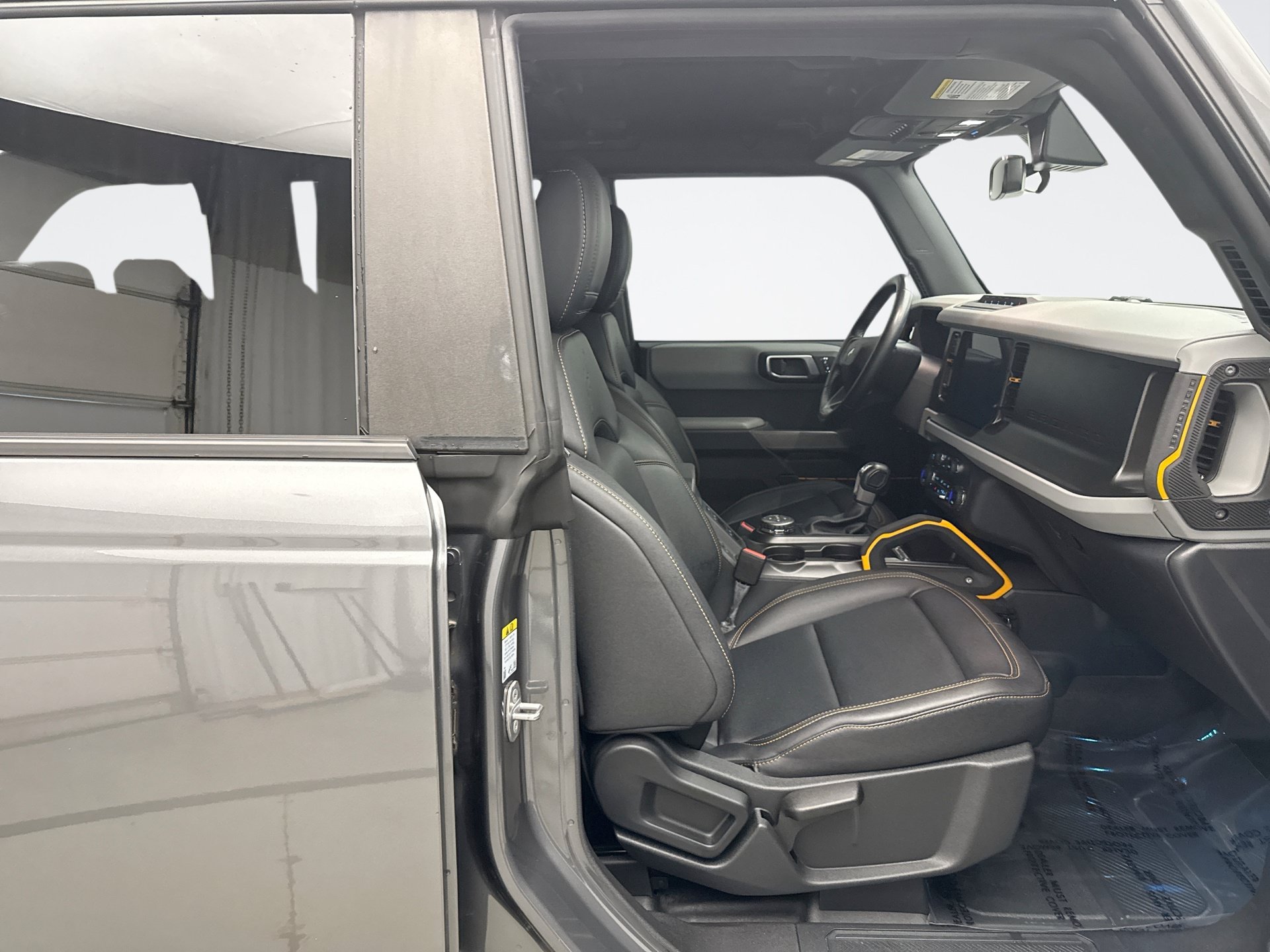 Used 2023 Ford Bronco Badlands w/ Sasquatch Package AWD/4WD image 17