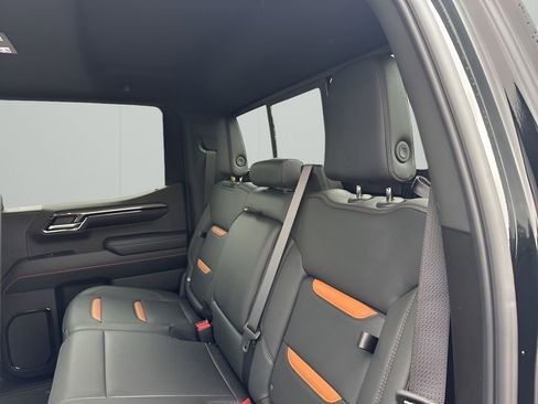 Certified 2024 GMC Sierra 1500 AT4 w/ Technology Package image 16