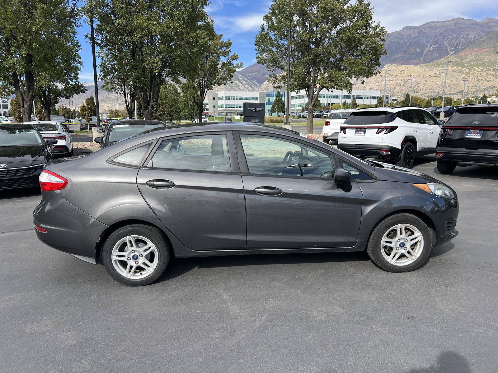 Used 2018 Ford Fiesta SE FWD image 12