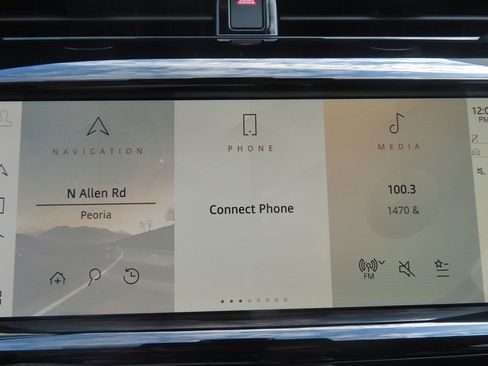 Used 2023 Land Rover Discovery Sport S image 32