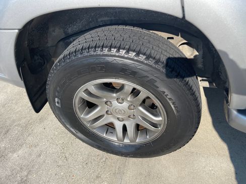 Used 2007 Toyota Sequoia SR5 RWD image 29