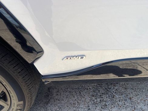 Used 2023 Toyota RAV4 SE AWD/4WD image 15