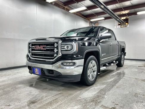 Used 2018 GMC Sierra 1500 SLT image 1