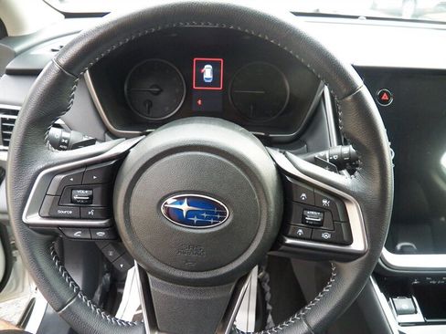 Used 2020 Subaru Outback Limited AWD/4WD image 22