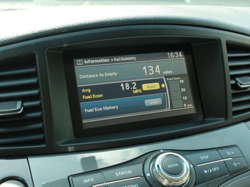 Used 2014 Nissan Quest SL FWD image 17