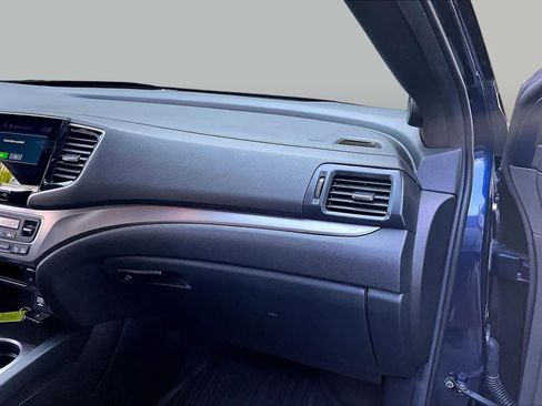 Used 2022 Honda Pilot Sport image 18
